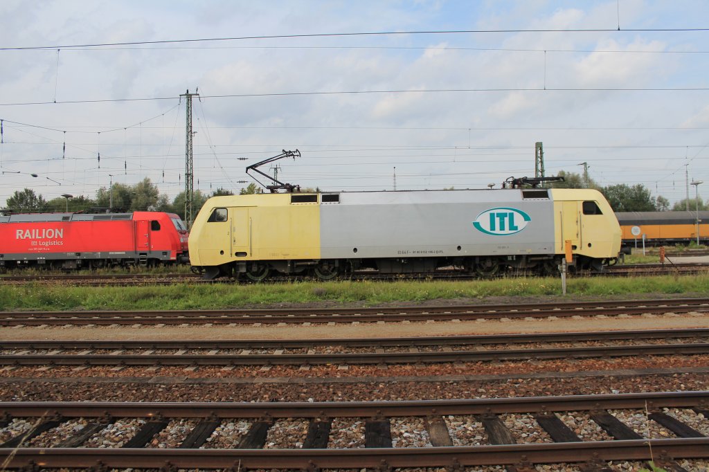 152 901-5 von  ITL  am 17. September 2012 im Bahnhof von Mhldorf am Inn.