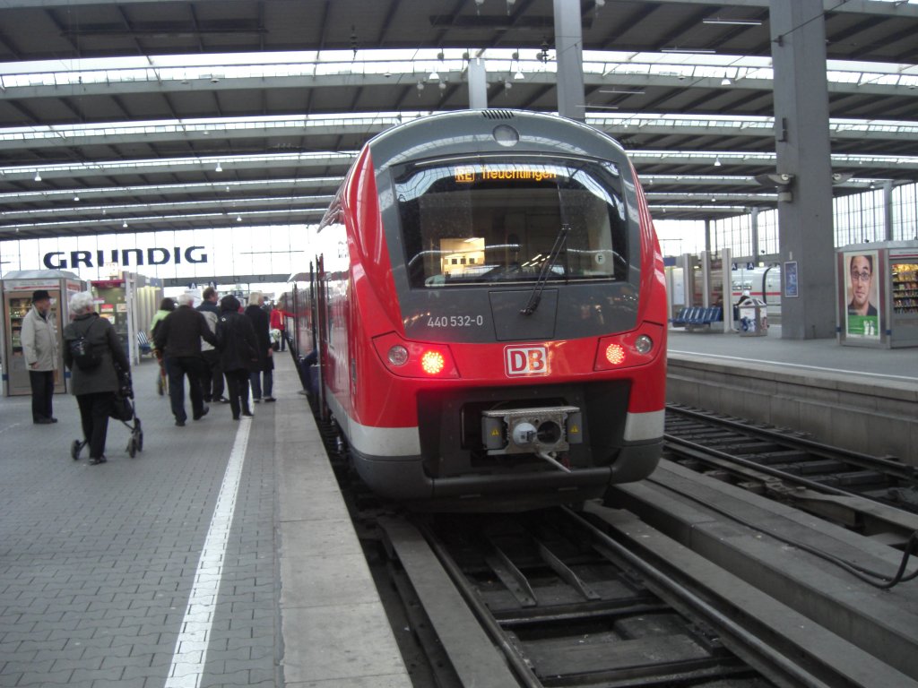 440 532-0 fhrt demnchst nach Treuchtlingen. Aufgenommen am 14. April 2010.