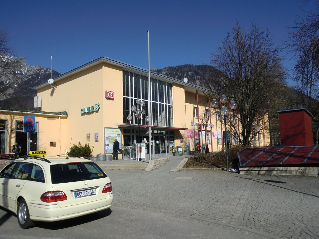 Bild des Bahnhofes von  Bad Reichenhall. Aufgenommen am 8. Mrz 2011.