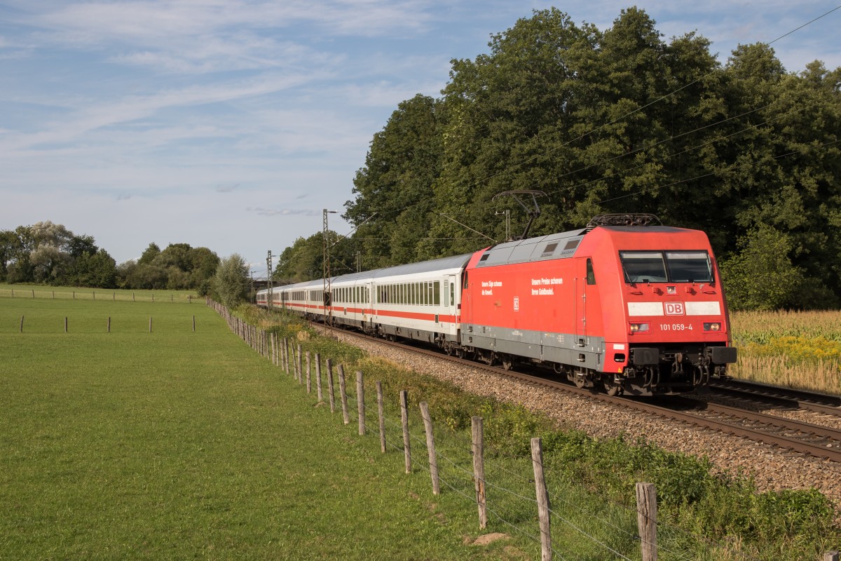 101 059-4 aus Mnchen kommend am 25. August 2015 bei Vogl.