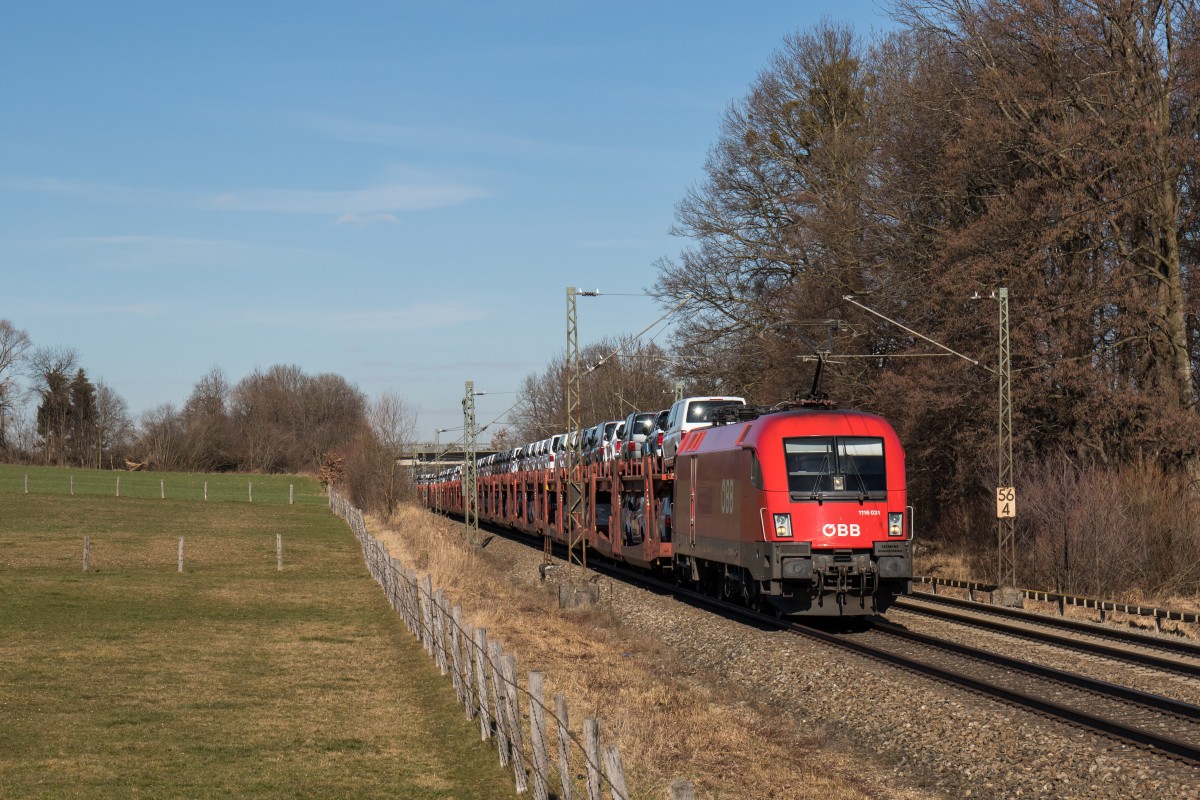 1116 031-5 mit einem Autozug am 12. Februar 2016 bei Vogl.