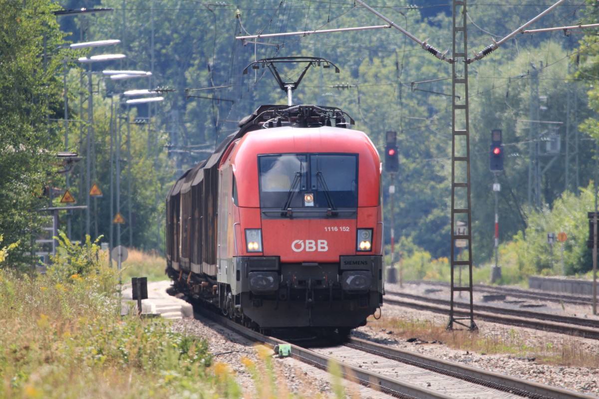 1116 152-0 am 20. August 2013 im Bahnhof von Assling.