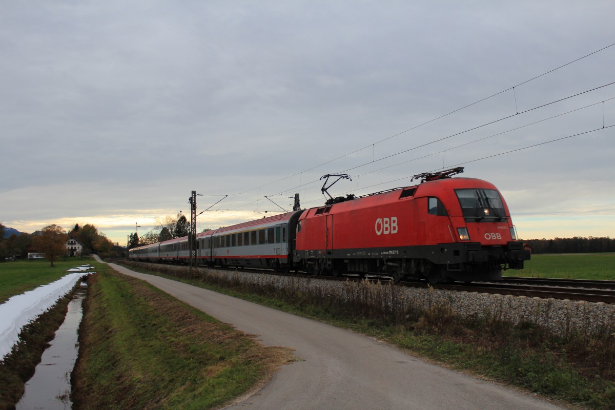 1116 271-6 auf dem Weg nach Salzburg am 1. November 2012 bei bersee.