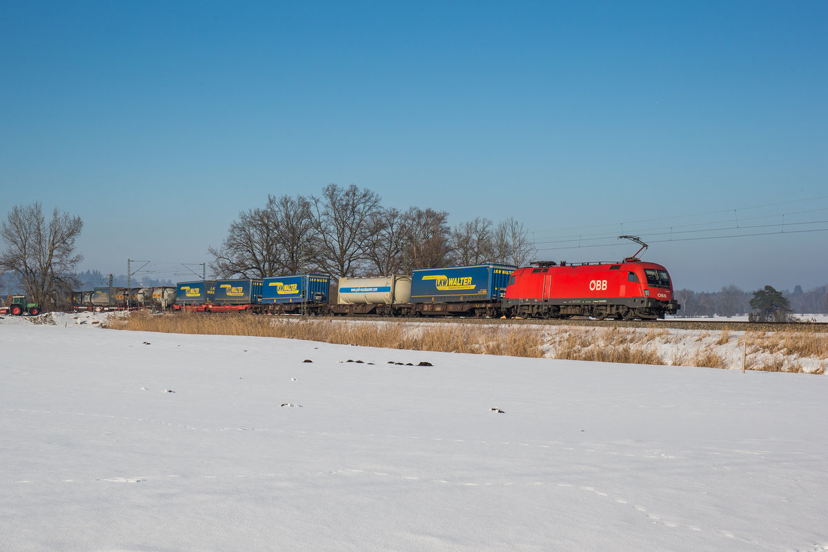 1116 278-3 war am 28. Januar 2017 bei Weisham mit dem  Walter-Zug  in Richtung Salzburg unterwegs.