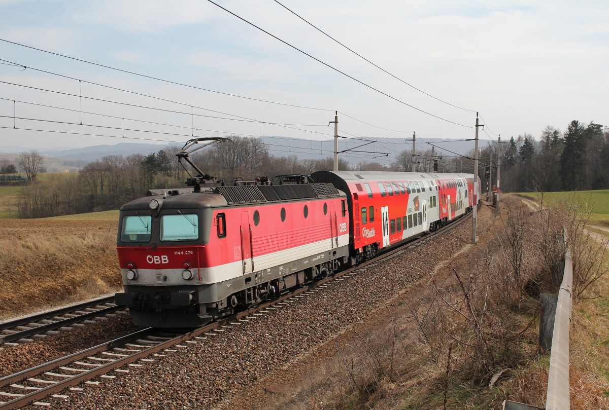 1144 275-5 war am 17. Mrz 2015 in Richtung Bheimkirchen unterwegs.