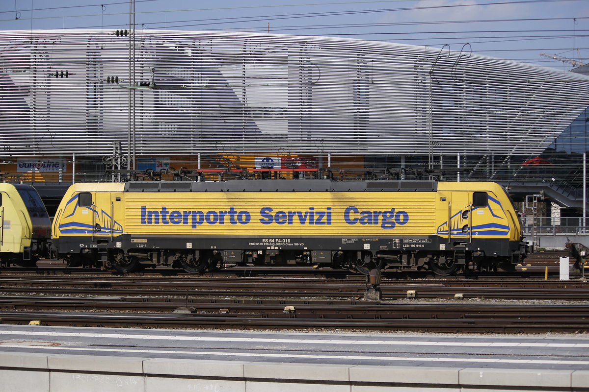 189 916 von  Interporto Servizi Cargo  war am 31. Mrz 2019 in Mnchen abgestellt.