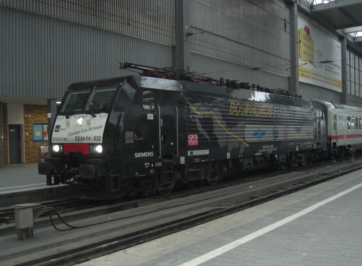 189 932 am 10. Februar 2007 im Mnchner Hauptbahnhof.
