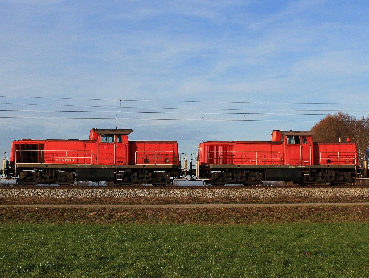290 506-5 und 290 517-2 am 24. November 2012 bei bersee am Chiemsee.