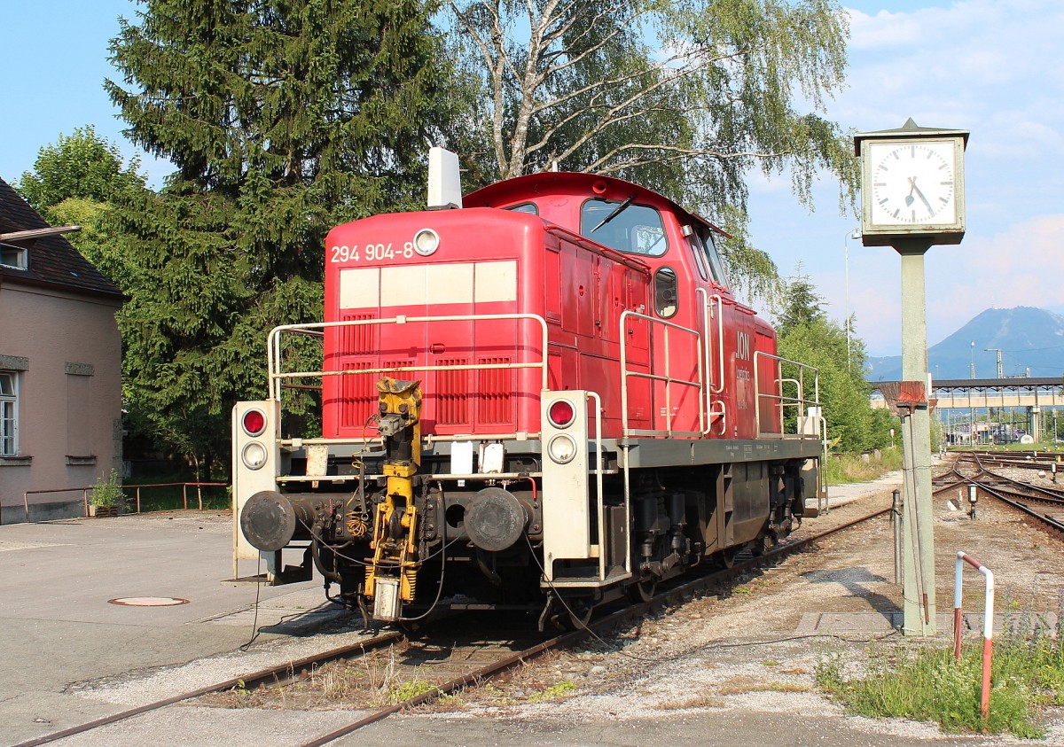 294 904-8 war am 17. Juni 2012 am Rand des Freilassinger Bahnhofs abgestellt.