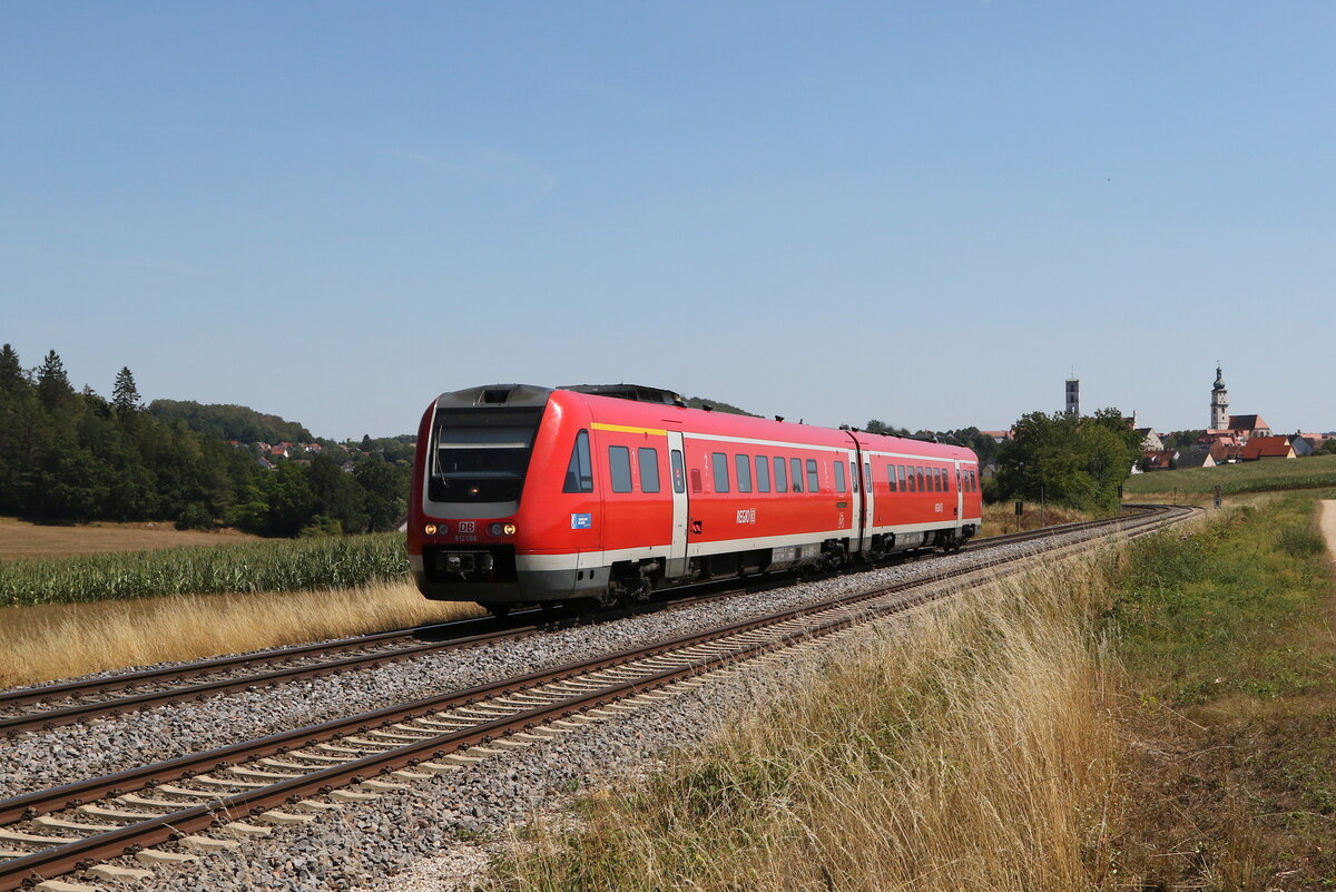 612 066 aus Sulzbach-Rosenberg kommend am 4. August 2022.