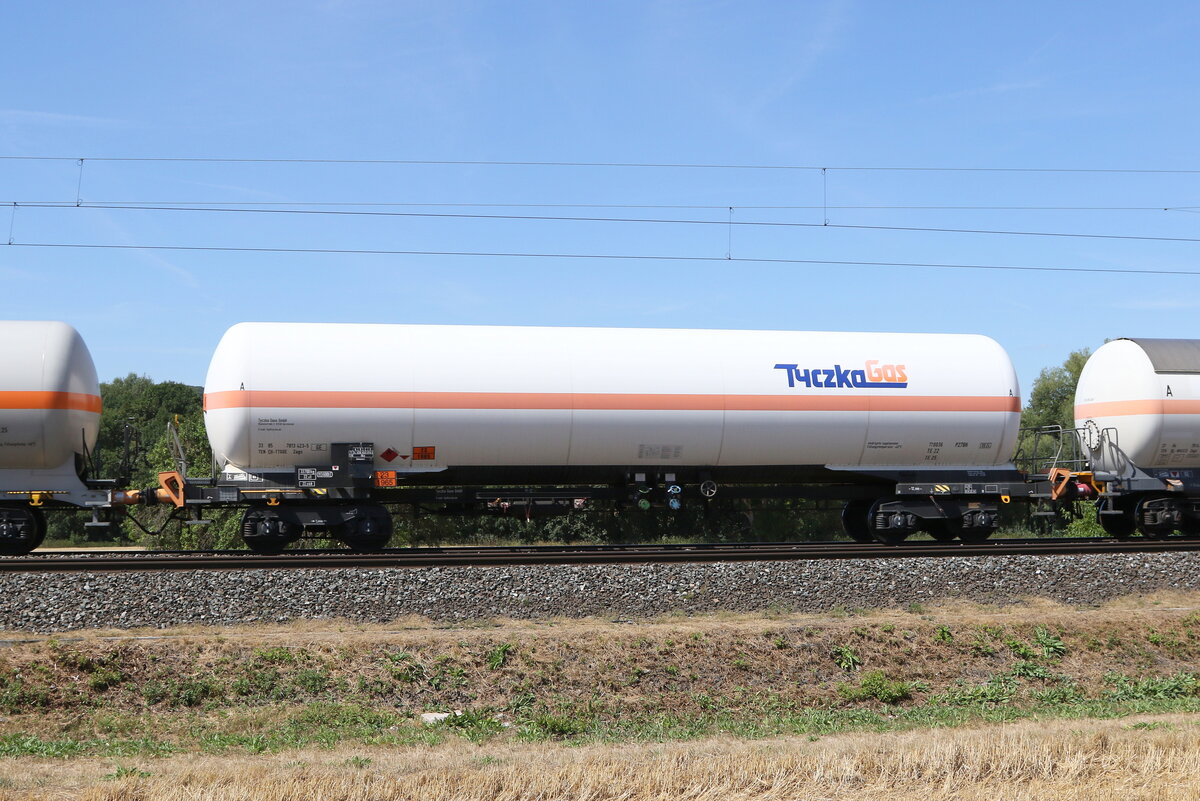 7813 423 (Zags) von  Tyczka-Gas  am 8. August 2022 bei Himmelstadt.