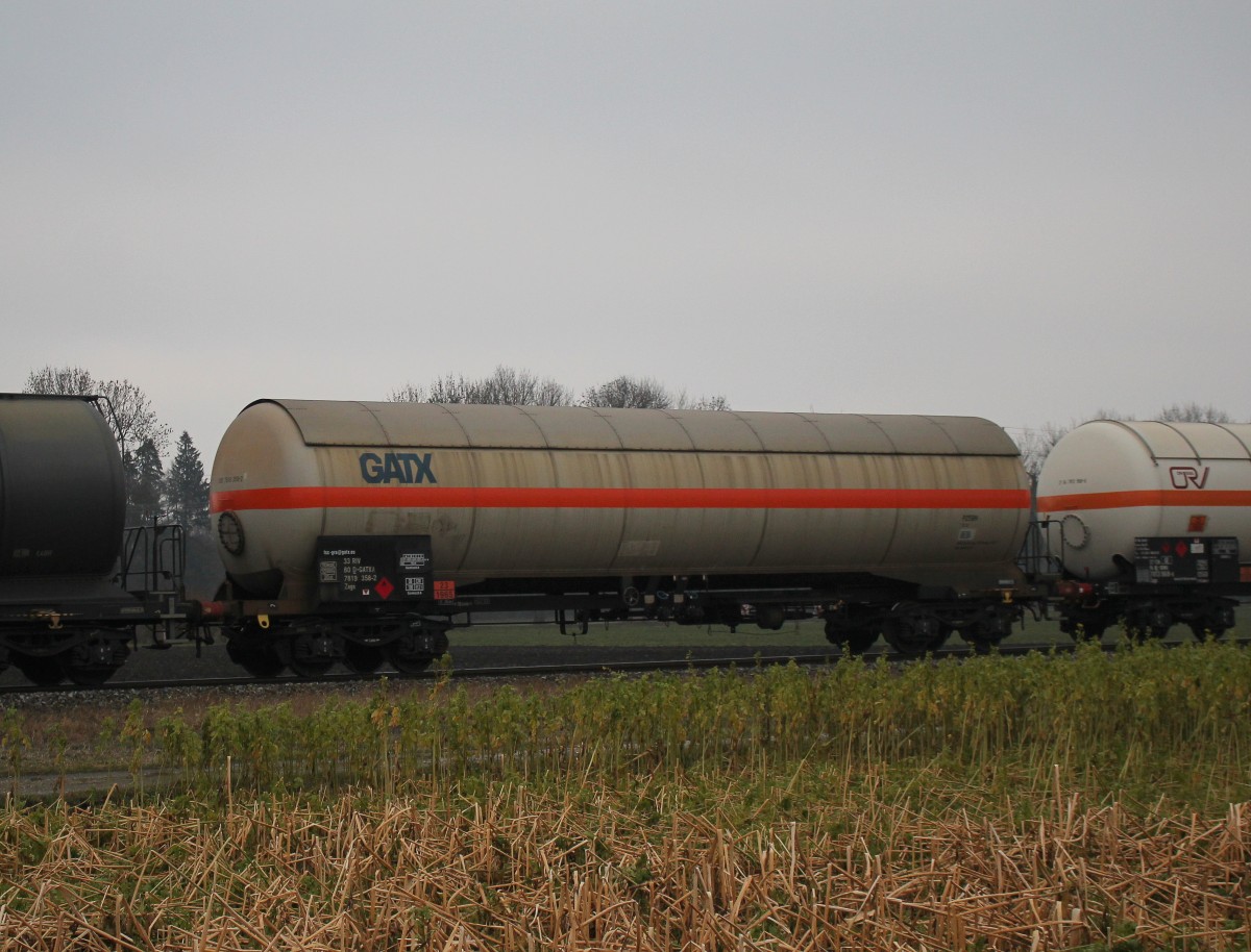 7819 358-2 (Zags) von  GATX  am 30. Dezember 2015 bei Heiligenstadt.