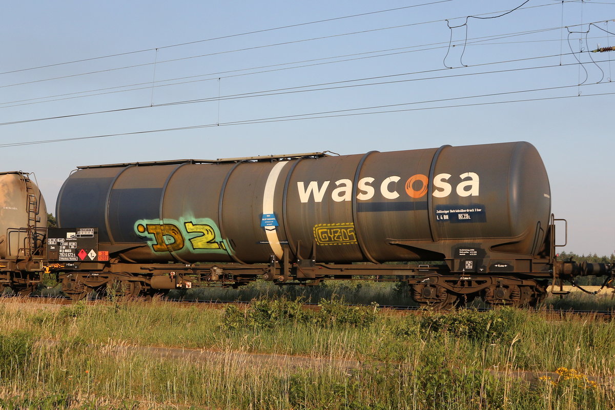 7836 672 (Zans) von  WASCOSA  am 27. Juni 2020 bei Drverden.