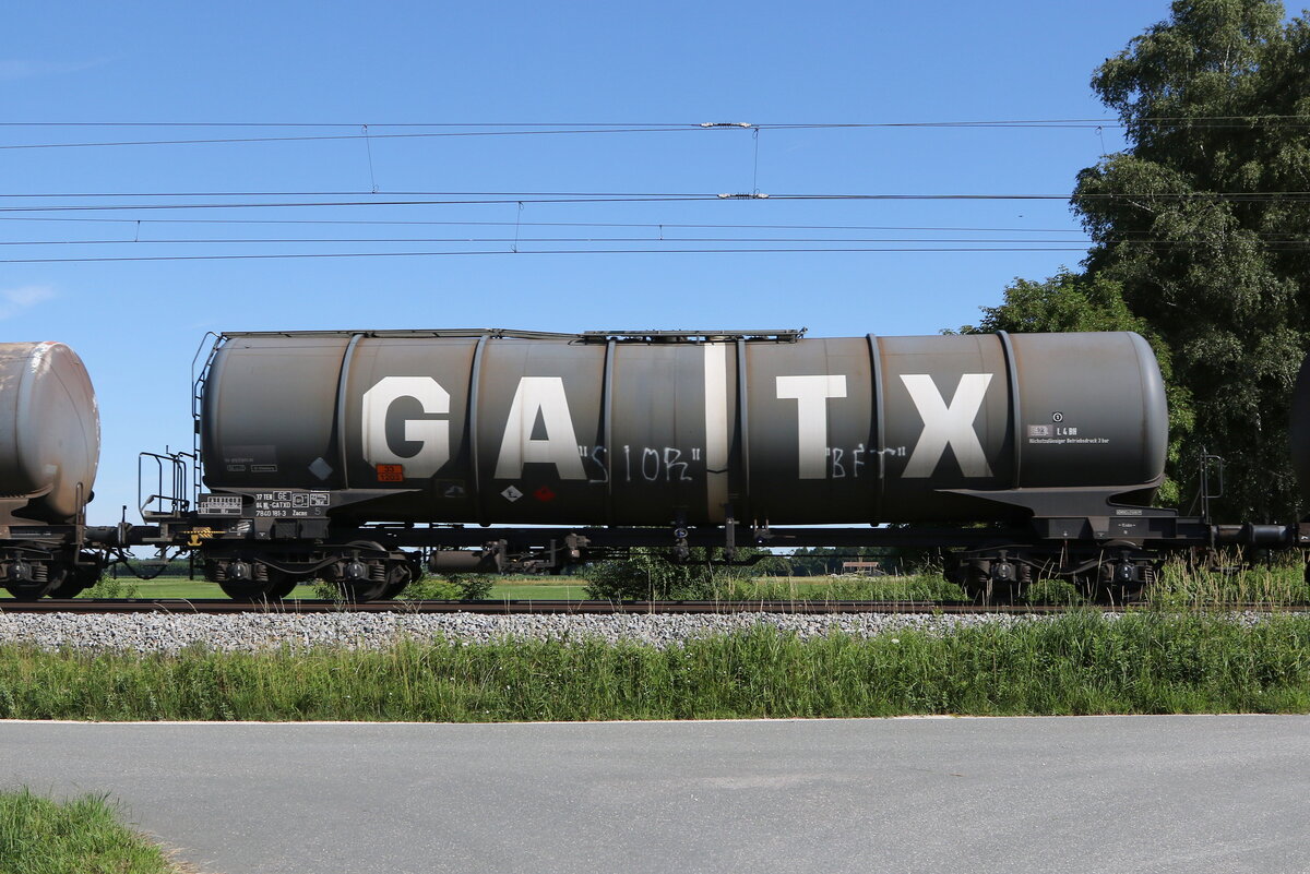 7840 181 (Zacns) von  GATX  am 12. Juli 2021 bei bersee.