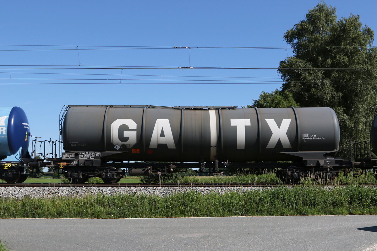 7840 198 (Zacns) von  GATX  am 12. Juli 2021 bei bersee.