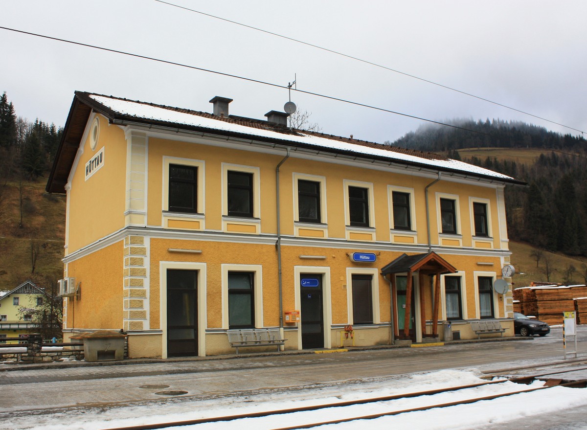Bahnhof  Hüttau  am 6. Januar 2014.