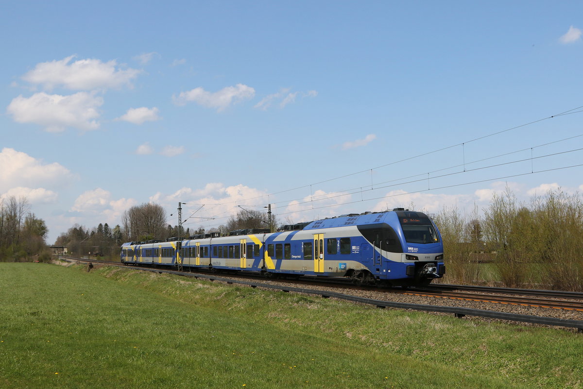 ET 315 auf dem Weg nach Kufstein am 21. April 2021 bei Brannenburg im Inntal.