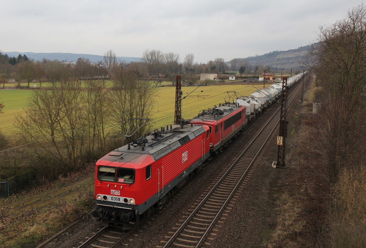Lok Nr: 605 (134 344) und eine 155er am 20. Februar 2014 in Thngersheim.