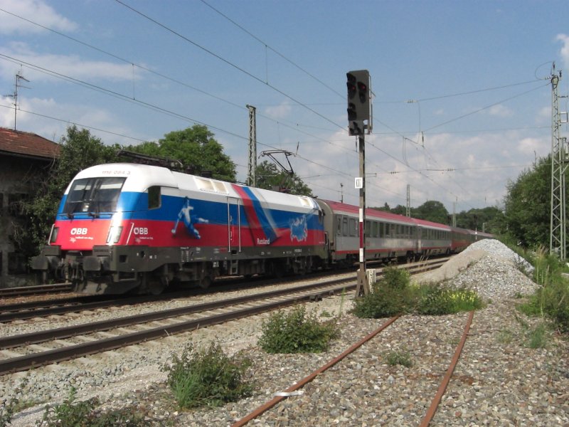 1116 084-3  Russland-Taurus  am 27. Juni 2008 als er soeben den Bahnhof von bersee in Richtung Mnchen passiert.