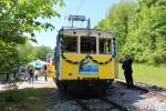 Festlich geschmckt zeigt sich der alte Treibwagen der  Wendelsteinbahn  am
20. Mai 2012, anllich der  100 Jahrfeier .