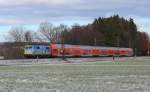 BR 111 Werbeloks/238844/111-066-7-ist-mit-dem-gegenzug 111 066-7 ist mit dem Gegenzug am 5. Dezember 2012 in Richtung Salzburg unterwegs.