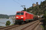 BR 145/742346/145-067-mit-einem-kesselwagenzug2-am 145 067 mit einem 'Kesselwagenzug2 am 22. Juli 2021 bei St. Goarshausen.
