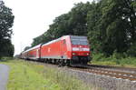 br-146-2/574489/146-125-mit-einem-regionalzug-am 146 125 mit einem Regionalzug am 17. August 2017 bei Drverden.