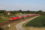 146 129 mit einem Regionalzug auf dem Weg nach Bremerhaven am 26. Juni 2020 bei Langwedel.