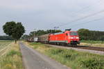 BR 152/707224/152-076-mit-einem-mischer-am 152 076 mit einem 'Mischer' am 27. Juni 2020 bei Drverden.