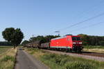 BR 185/705834/185-064-mit-einem-gemischten-gueterzug 185 064 mit einem gemischten Gterzug am 26. Juni 20220 bei Drverden.