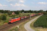 BR 185/706581/185-043-mit-einem-gemischten-gueterzug 185 043 mit einem gemischten Gterzug am 26. Juni 2020 bei Langwedel.
