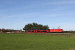 BR 185/749742/185-004-mit-einem-autozug-aus 185 004 mit einem Autozug aus Mnchen kommend am 1. Oktober 2021 bei Bernau.