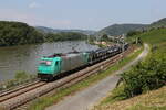 BR 185 private/744244/185-612-mit-einem-autozug-am 185 612 mit einem Autozug am 23. Juli 2021 bei Lorch am Rhein.