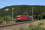 br-187-2/708714/187-157-mit-einem-autozug-aus 187 157 mit einem Autozug aus Ingolstadt kommend am 30. Juni 2020 bei Dollnstein im Altmhltal.