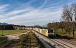 189 926 war am 20. November 2016 mit dem  Ekol -Zug bei Grabensttt in Richtung Freilassing unterwegs.