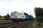 193 891 von  CAPTRAIN  mit einem Containerzug am 29. Juni 2020 bei Dauelsen/Niedersachsen.