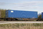 container-tragwagen/654487/4954-590-sggmrs-am-23-april 4954 590 (Sggmrs) am 23. April 2019 bei Bernau am Chiemsee.