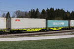 container-tragwagen/695699/4850-403-sggrs-von-gatx-am 4850 403 (Sggrs) von 'GATX' am 12. April 2020 bei Grabensttt.