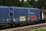 schiebewandwagen-2/736640/2464-150-hbbillns-von-touax-am 2464 150 (Hbbillns) von 'TOUAX' am 8. Juni 2021 bei Grabensttt.