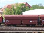 schuettgutwagen/443486/6659-921-2-fals-186-am-26 6659 921-2 (Fals 186) am 26. Mai 2015 im Bahnhof von Rosenheim.