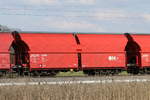 schuettgutwagen/732767/0665-444-talns-am-16-april 0665 444 (Talns) am 16. April 2021 bei Bernau.