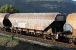 schuettgutwagen/739750/9338-232-uagpps-von-vtg-am 9338 232 (Uagpps) von 'VTG' am 20. Juli 2021 bei Oberwesel.