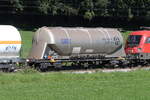 staubgutwagen/826537/9326-571-uacns-von-gatx-am 9326 571 (Uacns) von 'GATX' am 6. September 2023 bei Axdorf.