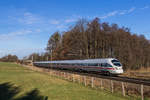 411003  Paderborn  war am 13. Dezember 2016 bei Vogl in Richtung Mnchen unterwegs.