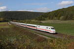 Zuge/791476/401-015-regensburg-am-11-oktober 401 015 'Regensburg' am 11. Oktober 2022 bei Harrbach im Maintal.