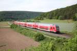 Doppelstock-Regionalzug mit Fahrtziel Wrzburg, aufgenommen am 14. Mai bei Harrbach.