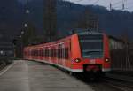 425 626-9 kommt soeben aus Rosenheim im Kufsteiner Bahnhof an. Aufgenommen am 29. Mrz 2013.