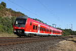 BR 440/786608/440-803-aus-wuerzburg-kommend-am 440 803 aus Wrzburg kommend am 6. August 2022 bei Himmelstadt.