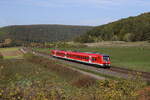BR 440/792610/440-322-auf-dem-weg-nach 440 322 auf dem Weg nach Wrzburg am 12. Oktober 2022 bei Harrbach im Maintal.