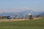 430 016 auf dem Weg nach Mnchen am 4. April 2022 bei Bernau am Chiemsee.
